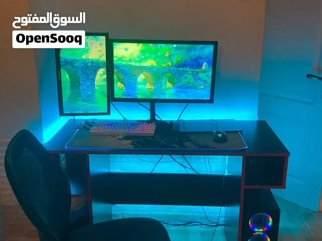 طاوله مكتبيه بتزبط ل القيمنق و بتزبط لدراسه