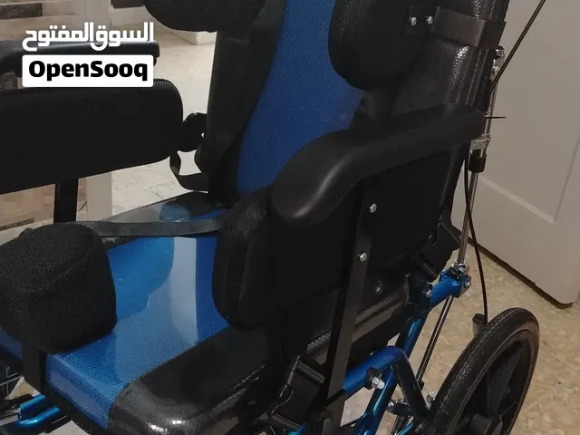 كرسي متحرك
