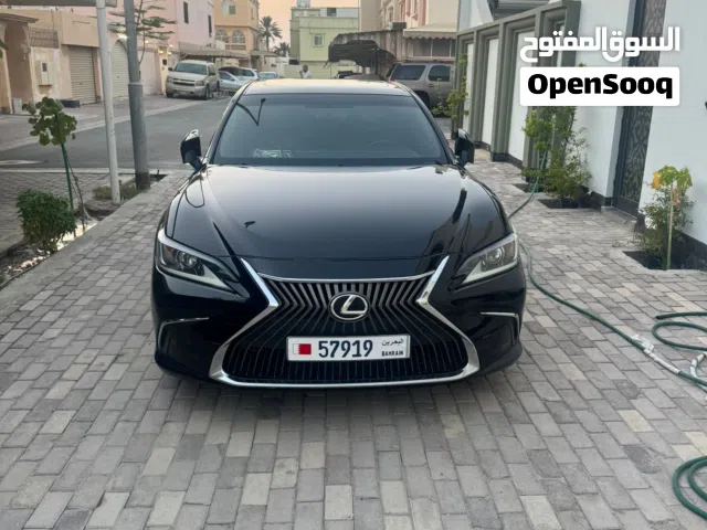 Lexus Es 350 2019 Black Excellent condition