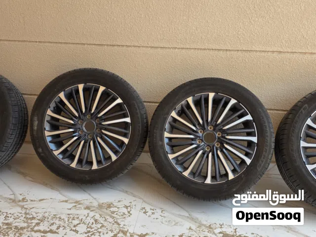 جنوط نيسان باترول اصلية المسعود بلاتينيوم LE 2025 Nissan Patrol Tires Original Platinum LE 2025 اطار