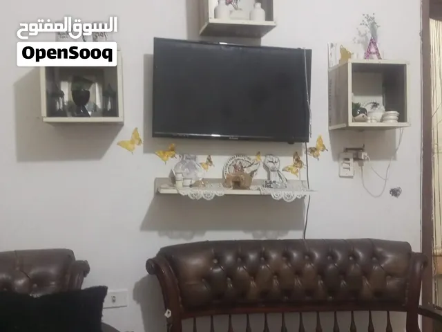 شاشه عاديه بسعر 35 دينار