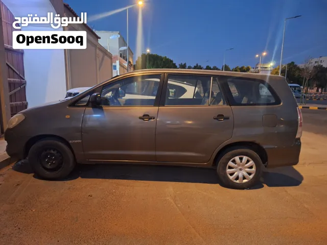 تويوتا انوفا 2011 للبيع - Toyota Innova 2011