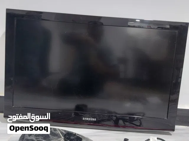 شاشة تلفزيون ماركة سامسونك حجم 32 نظيفة جدا