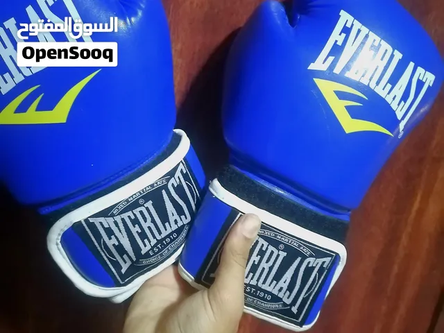 قفازات بوكسينج حجم كبير استخدم خفيف
