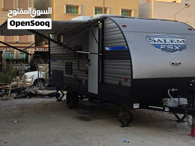 للبيع كرفان امريكي Forest River Salem FSX