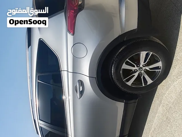 Used Toyota RAV 4 in Al Dakhiliya