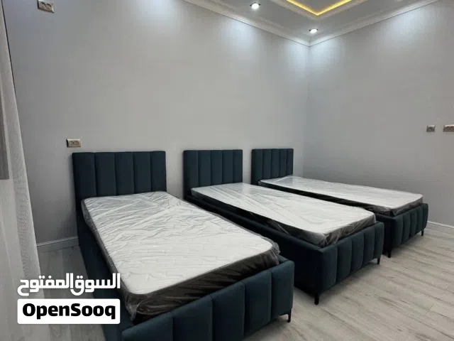 سریر  200*120  جدید تفصیل کل الوان سائز  موجود
