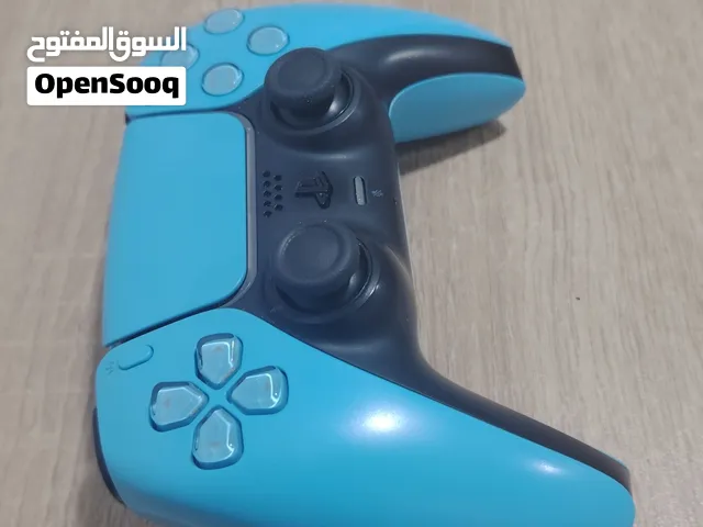 جهاز Ps5 مستعمل أصلي نظيف لون ازرق.