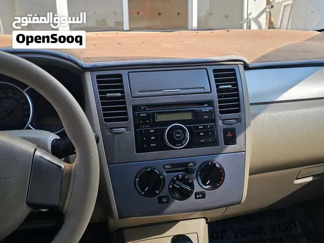 nissan tidda 2008
