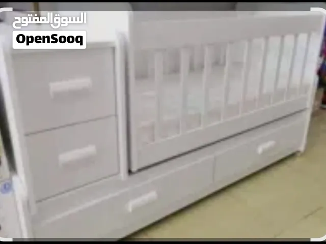 سرير اطفال