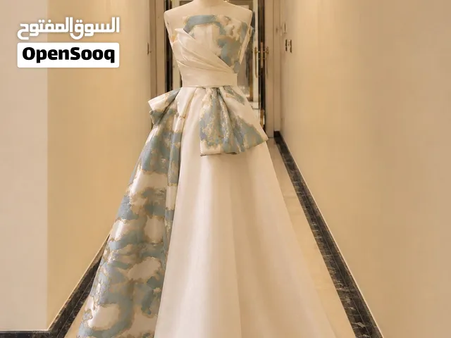 فستان فخم جدا