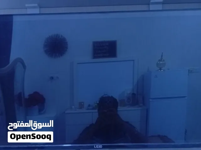 شاشة للبيع
