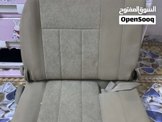 كشن تيوتا الصلي خلفي اصلي مستخدم شي قليل اذا مو اصلي مرجوع