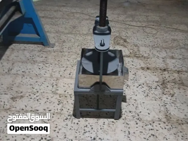 مكبس وعصارة فواكه للبيع