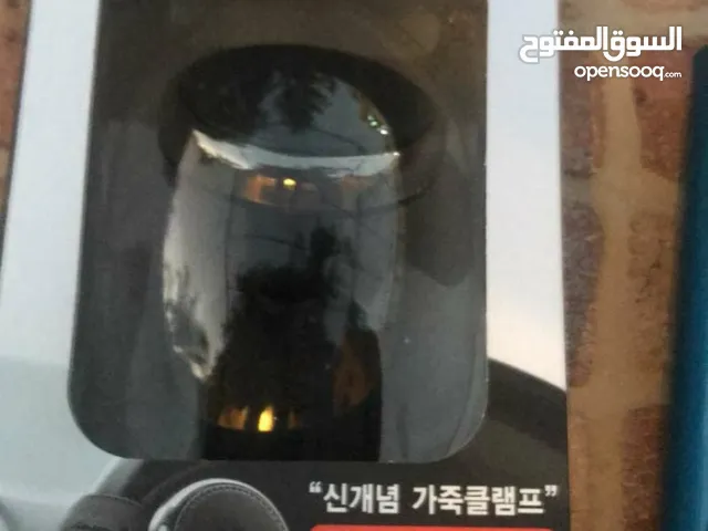 اذراع قيادة السيارة وجديدة موديلها حديت تساعد علي القيادة وبكامل ملحقاتها