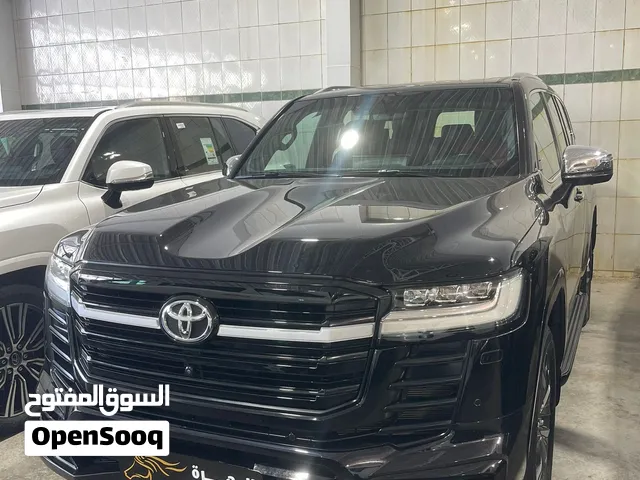 لاندكروزر ساس VXR 2022 / السعر 70 الف دولار / كفاله عامه