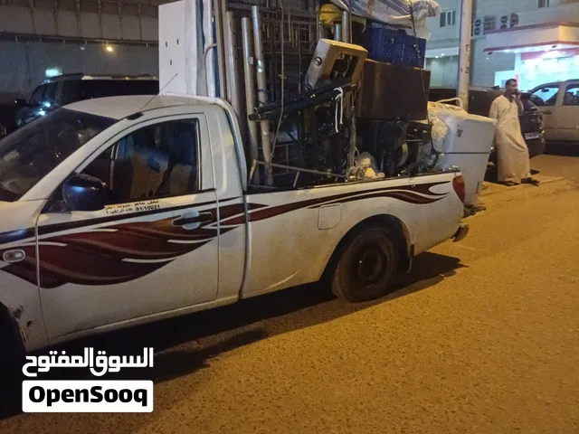 وانيت وهافلوري لنقل العفش وجميع الاغراض جميع مناطق الكويت بأسعار مناسبة جدا