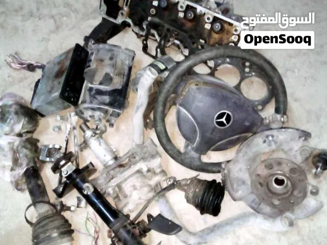 بعض القطع الغيار مرسيدس. a140 ..a160