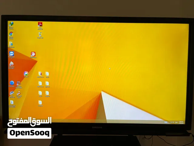 للبيع شاشة تجارية تفاعلية ذكية من شركة سامسونج العريقة، موديل Samsung DM82E-BR بحجم عملاق 82 بوصة