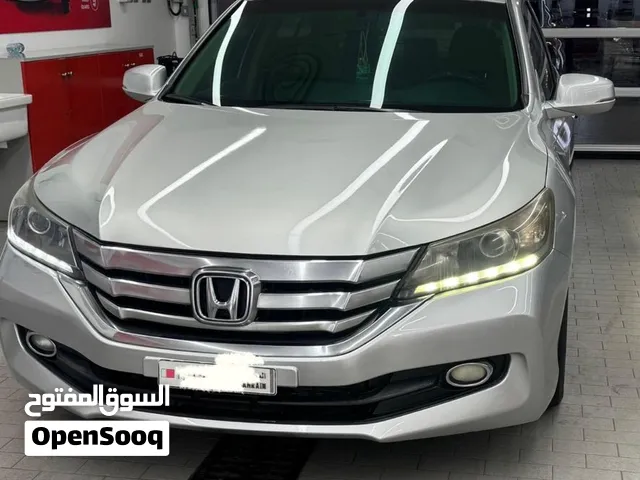 هوندا اكورد 2016 للبيع