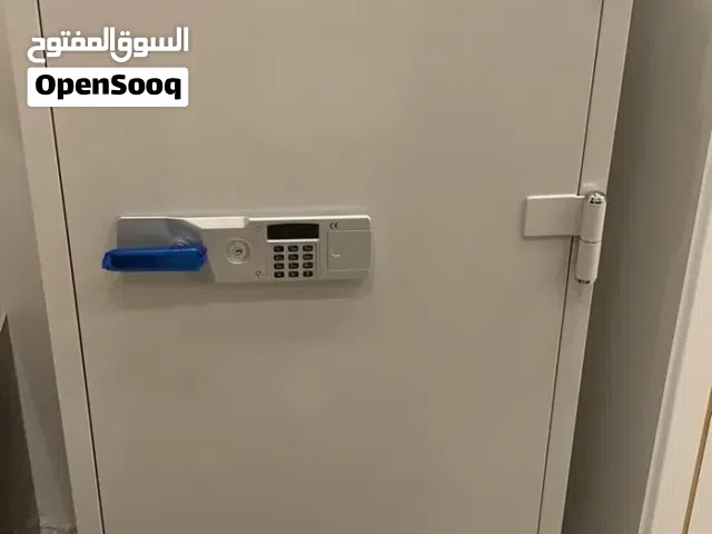 شراء الخزنات المستعملة بكافة انواعها واحجامها وبأفضل الاسعار
