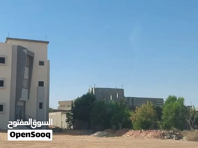 شقة أرضية حجم كبير سوبر لكس تشطيب حديث