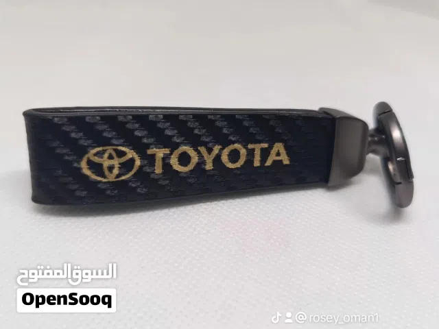 ميدالية مفاتيح تويوتا