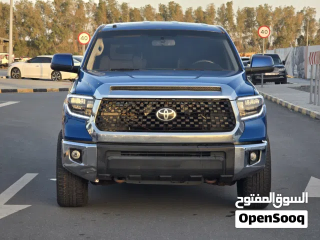 تويوتا تيندرا V8 وارد موديل 2017 مواصفات SR5 باب ونص بحاله ممتازه جاهزه للتسجيل والاستخدام