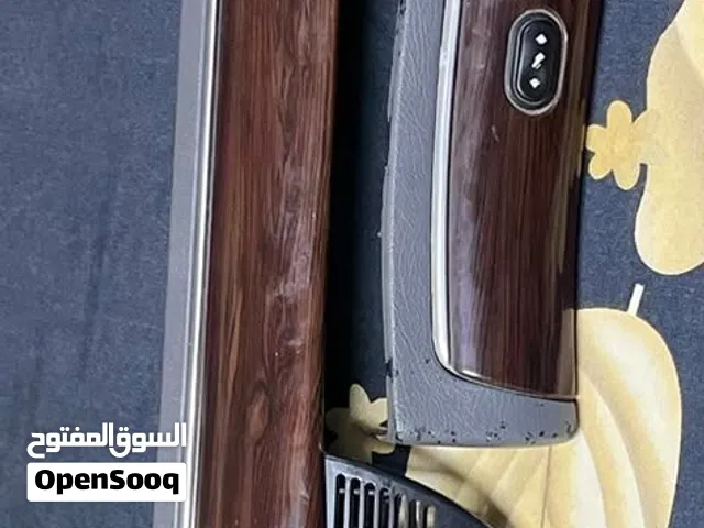 للبيع تخشيبة داشبورد جراند ماركيز LS