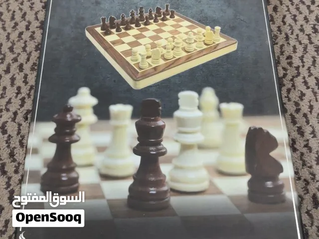 فرصة لعشاق الشطرنج - طقم شبه جديد بسعر مميز