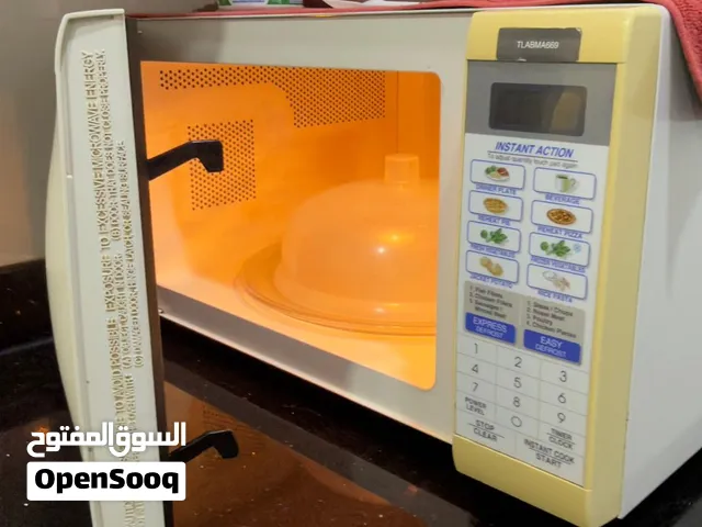 Microwave 34L Sharp and other household items. Expat moving out Sale.