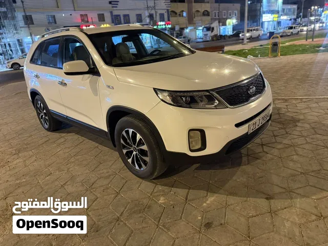 Used Kia Sorento in Basra