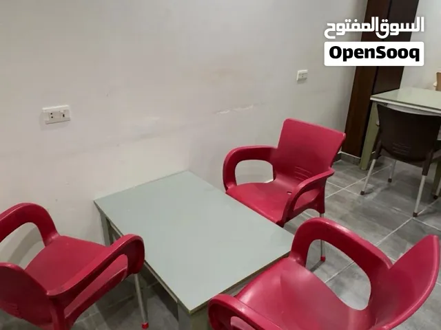 كرسي قهو البيع 23كرسي 6طوالت كبير 1وحده صغير جمله السعر 4كرسي و طواله كبيره 200وساهل