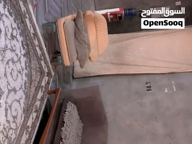 بيت للبيع شبه كامل