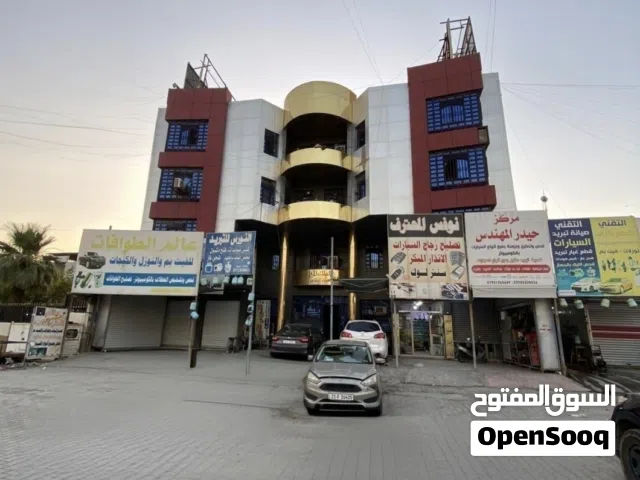 بناية تجارية 600 متر بناء 2008