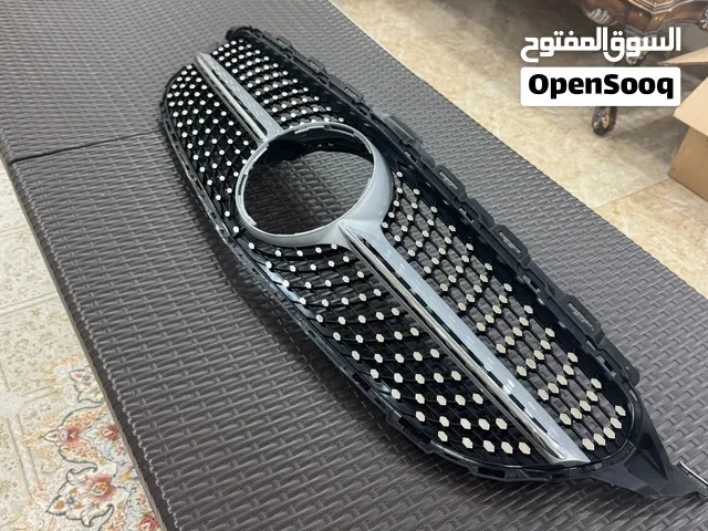 شبك امامي ل مرسدس جديد