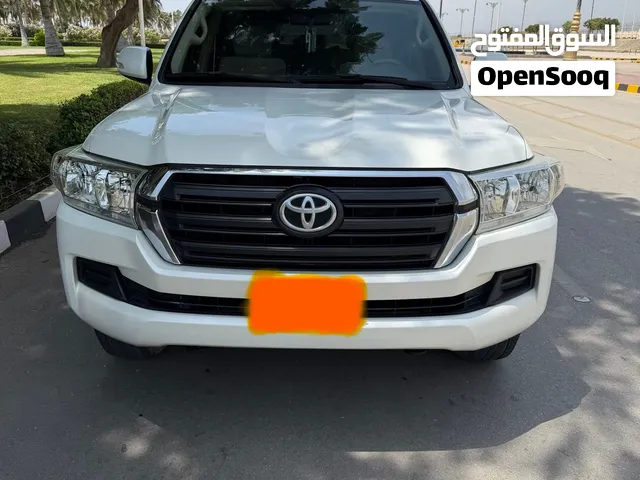 لاندكروزر بهوان موديل 2019 سرفس وكالة