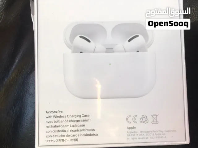 سماعات AirPods Pro شحن البريطانى