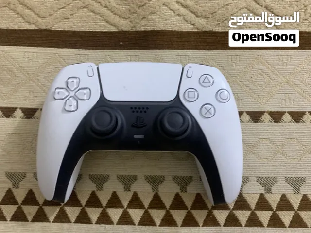 جويستك PS5 اصليه مستخدمه قليل مال سلم