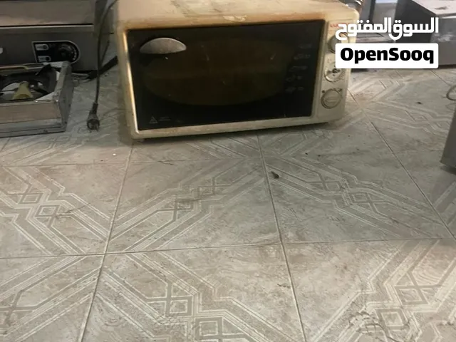ميكرويفات مستعمله للبيع أحجام مختلفه