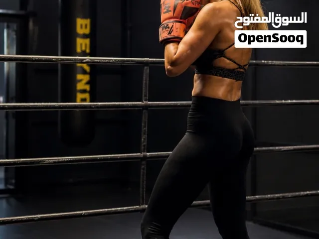 مدربه لياقه بدنيه خبرن اكثر من 10 سنوات كيك بوكسينغ مات بيلاتس ايروبيك وقوه