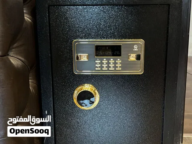 قاصة حفظ الأموال والأوراق ضد الحريق 70 كيلو وزن ثقيل جدا مصفح ضد الحريق