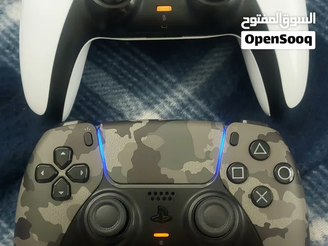يد ps 5 عدد 2 اصليات للبيع فيهم ستيك دريفت (stick drift)