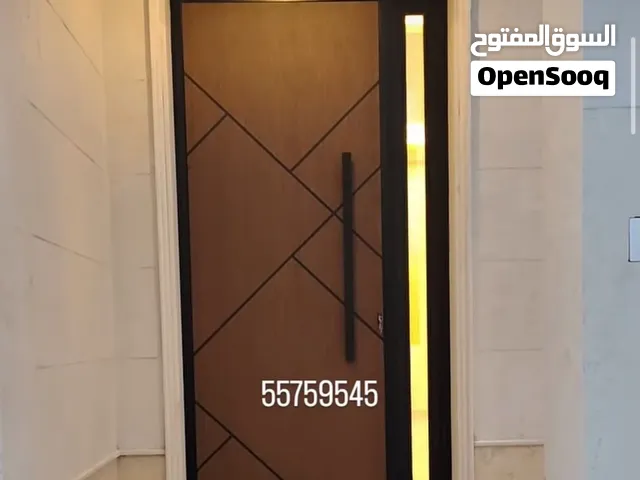 كافة أعمال الألمنيوم: الأبواب، والنوافذ، والمصاريع (الشيتر)، وخزائن المطابخ، والأعمال الزجاجية.