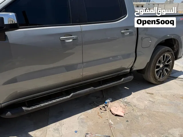 Used Chevrolet Silverado in Sharjah