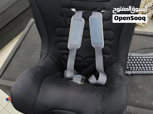 كرسي سيارة للأطفال من ماركة شيكو (Chicco Eletta Comfort)، مناسب للأطفال من الولادة وحتى وزن 18كيلو