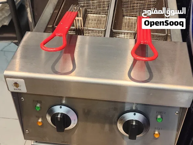 عدة مطعم برغر جديدة وشبه جديده