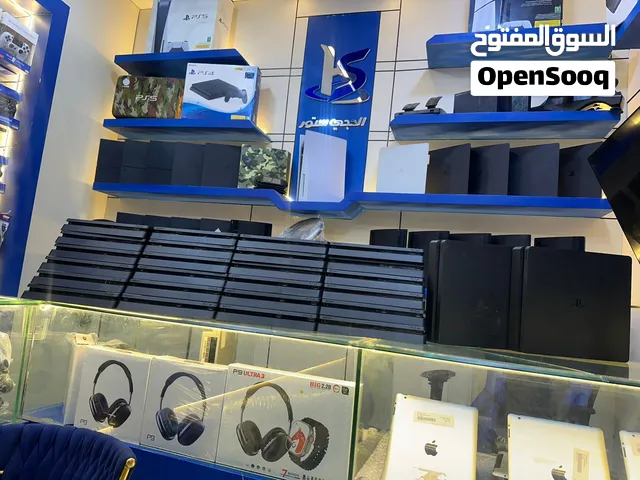 PlayStation 4 PlayStation for sale in Sana'a