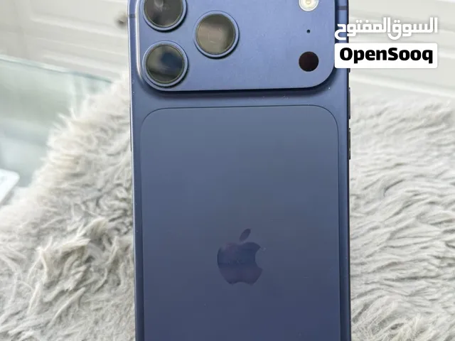 IPHONE 17 PRO BLUE