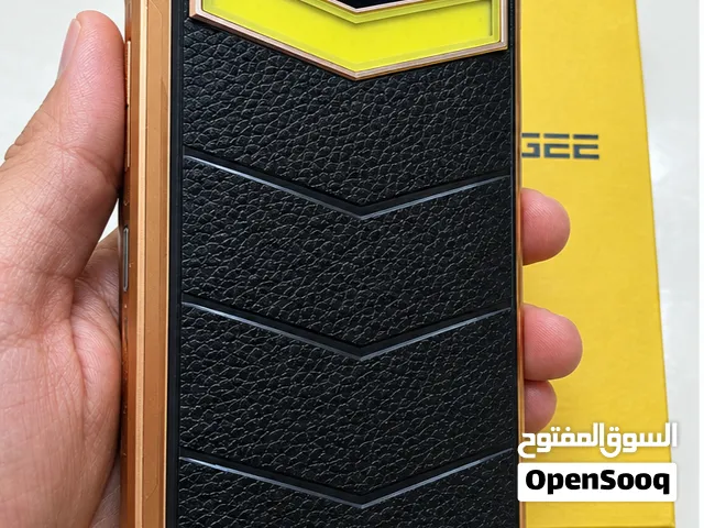 موبايل مدرع Doogee